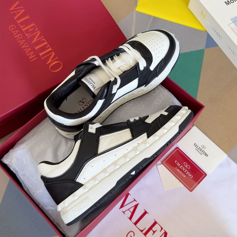 Valentino Sneakers